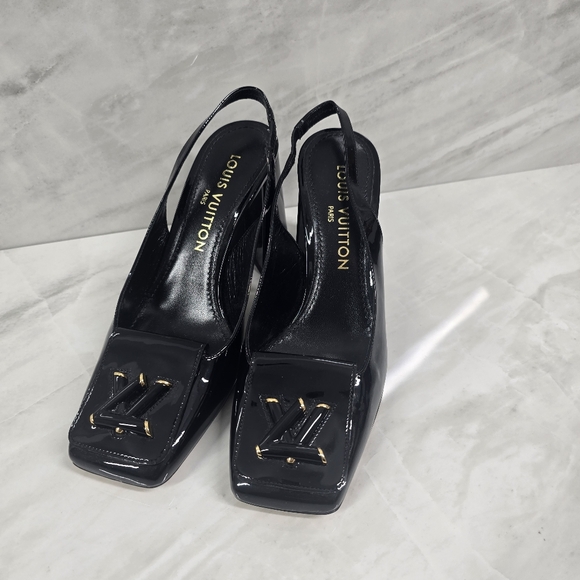 Louis Vuitton Shoes - Louis Vuitton Black Patent Leather Shaker Heels
